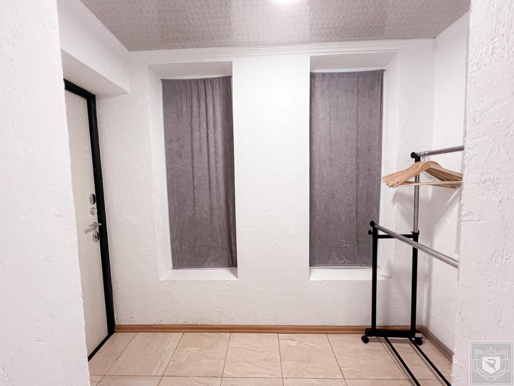 Apartment Renthouse Gates #4